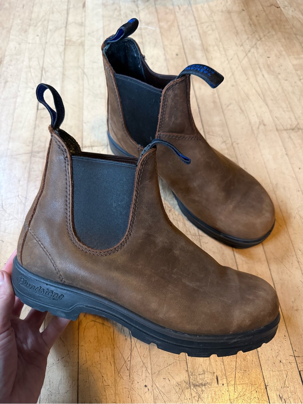 BLUNDSTONE Thermal Series Waterproof Leather Boots Ankle Pull On Rustic Brown 7